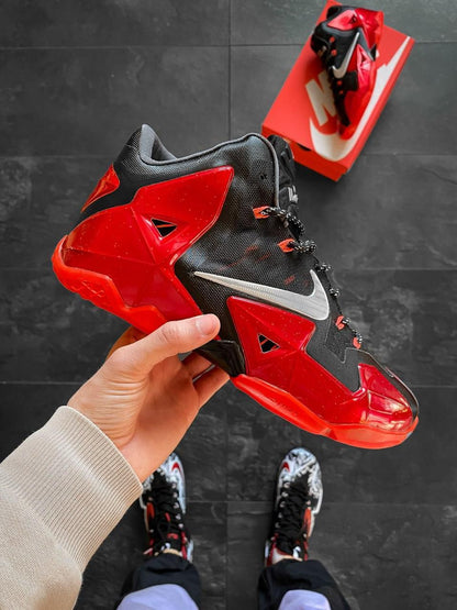 Nikee Lebron 11 Miami Heat Away