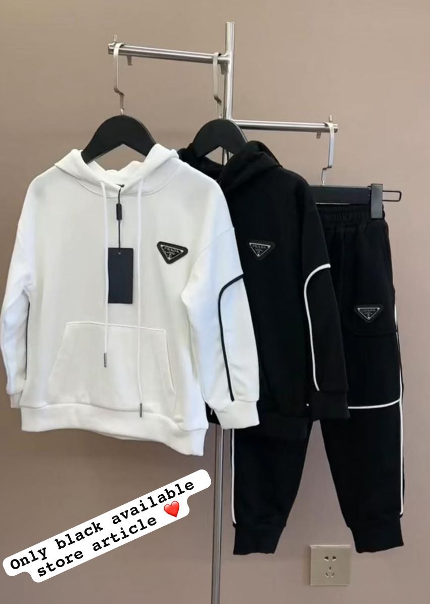 PRADA TRACK SUIT ARTICLE FOR PREMIUM MEMBERS